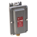 836-C8A - Allen-Bradley Pressure Switch 250 psi Adjustable Range Type 1 Enclosure - Essential Electric Supply