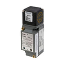E51ALS1 - Cutler Hammer E51 Modular Inductive Proximity Sensor 20-264VAC/VDC 500mA Shielded Right Angle - Essential Electric Supply